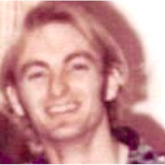 Meet your posher moeymomo/adrian’ - Picture 2 of 16